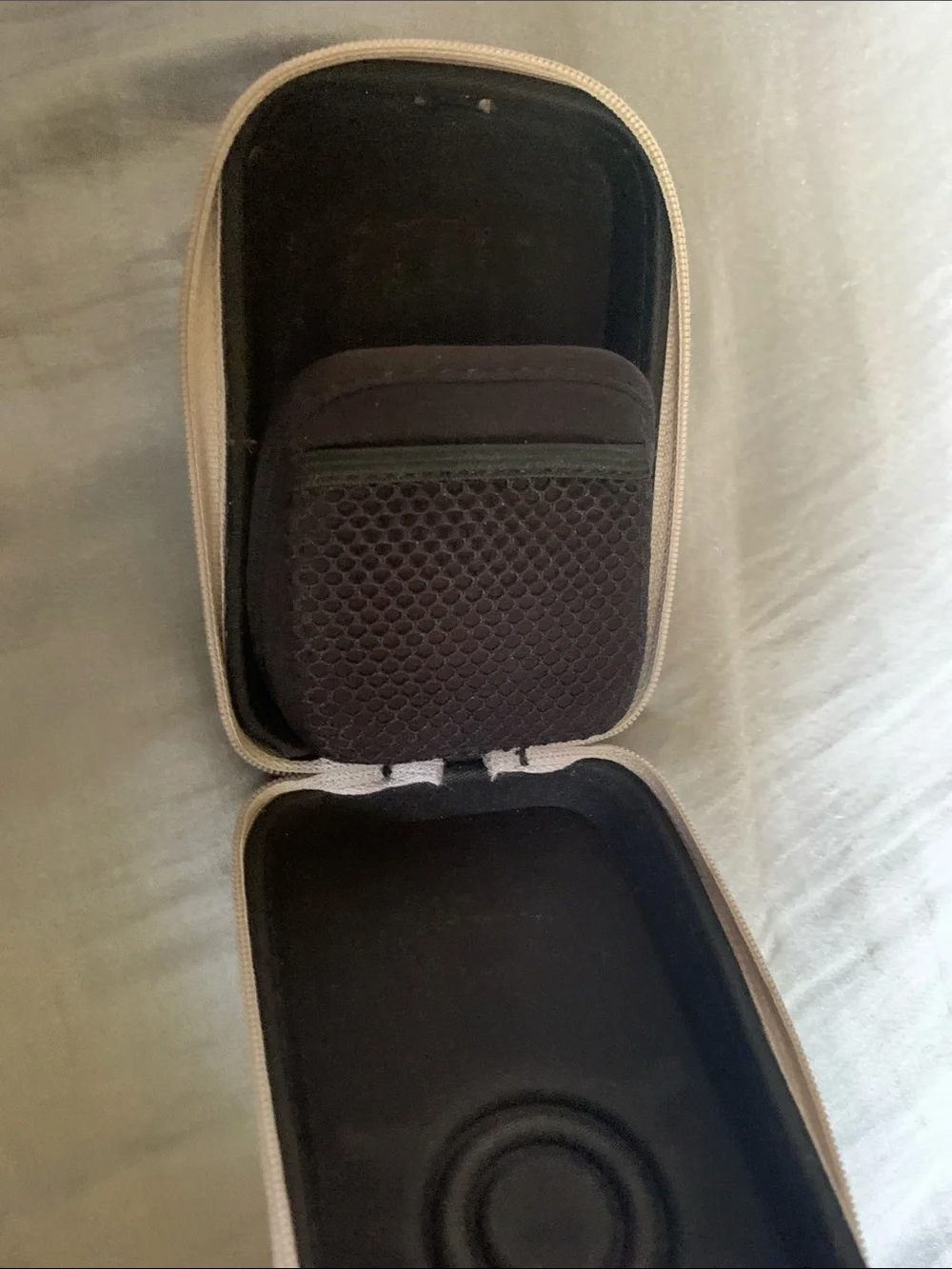Samsonite Black Compact Hard Shell Camera Case with Tan Trim